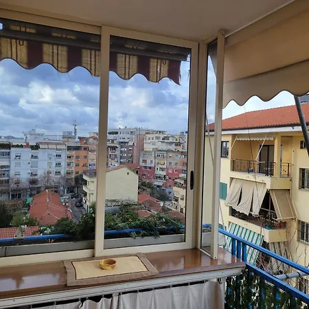 Rudi 2 In Apartman Tirana
