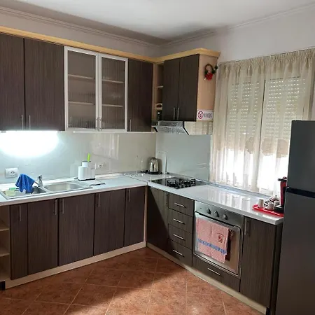 Rudi 2 In * Τίρανα