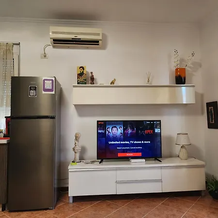 Rudi 2 In * Τίρανα